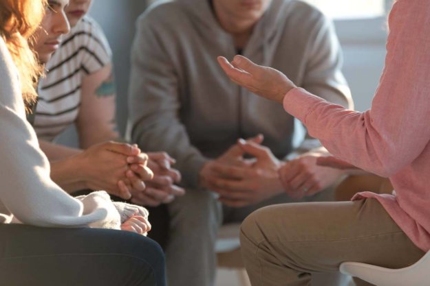 Find a Support Group After Rehab individuals talking in support group